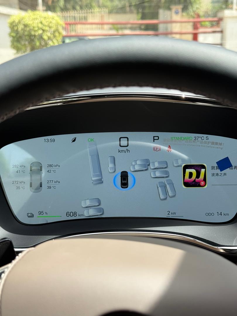 BYD HAN 2025 — photo 3 of 11