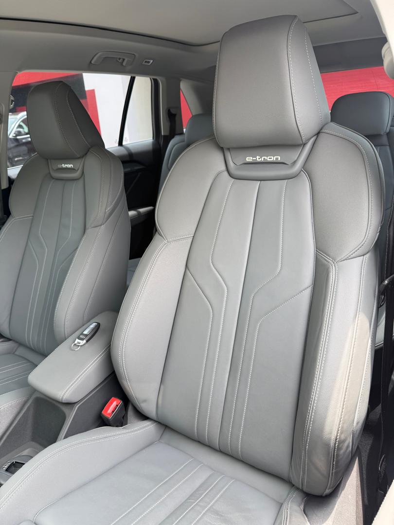 AUDI Q5 E-TRON 2022 — photo 8 of 15