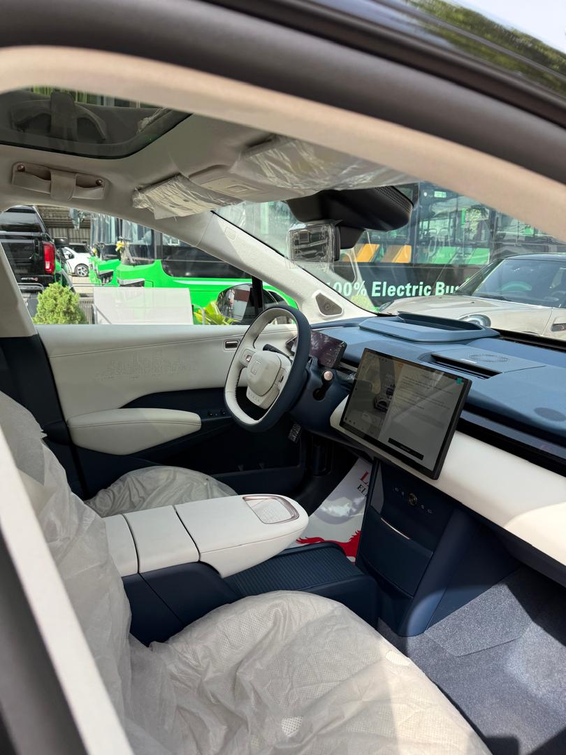 ZEEKR X 2025 — photo 3 of 13
