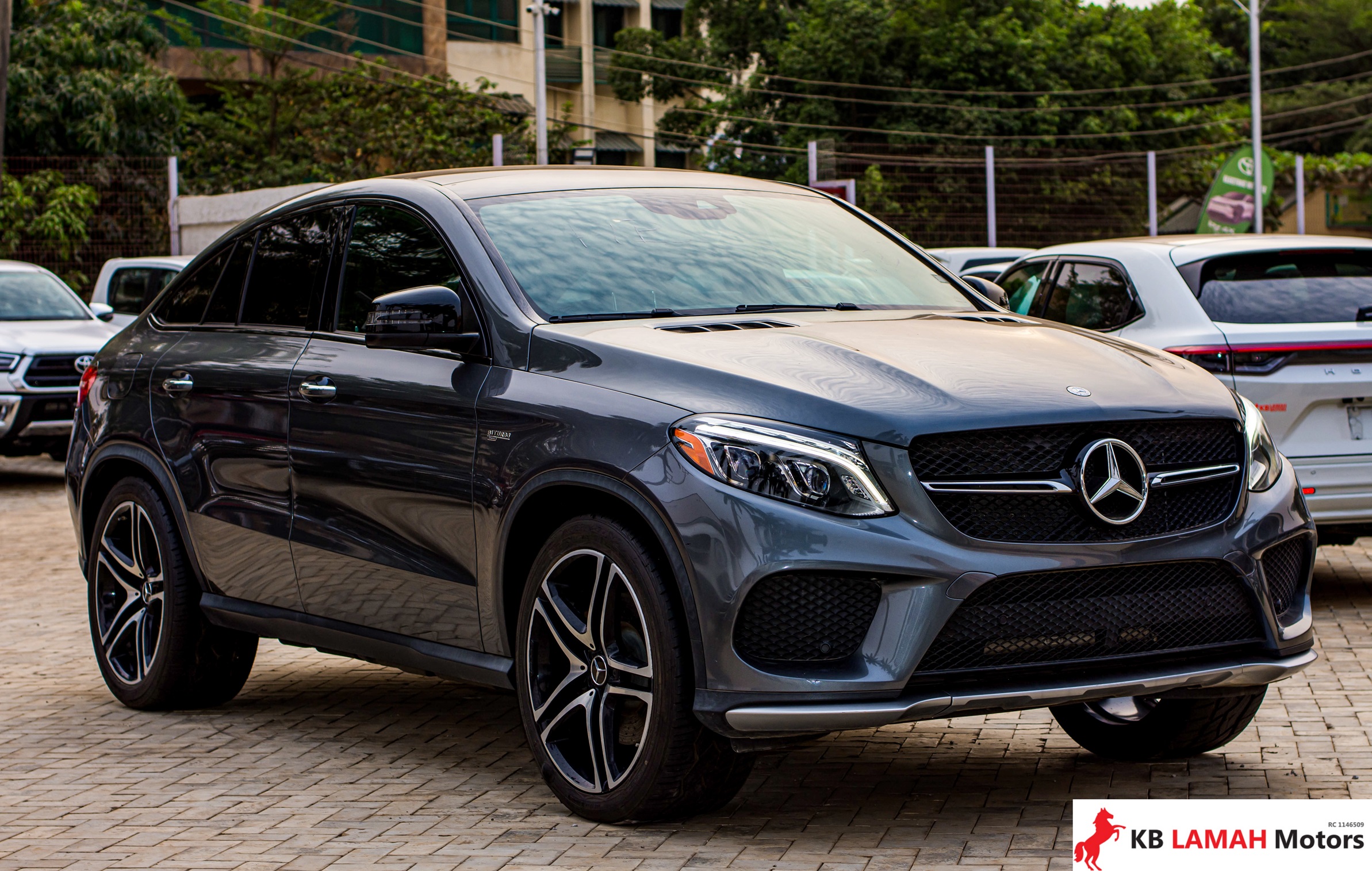 MERCEDES-BENZ GLE 43 2017 — photo 3 of 5