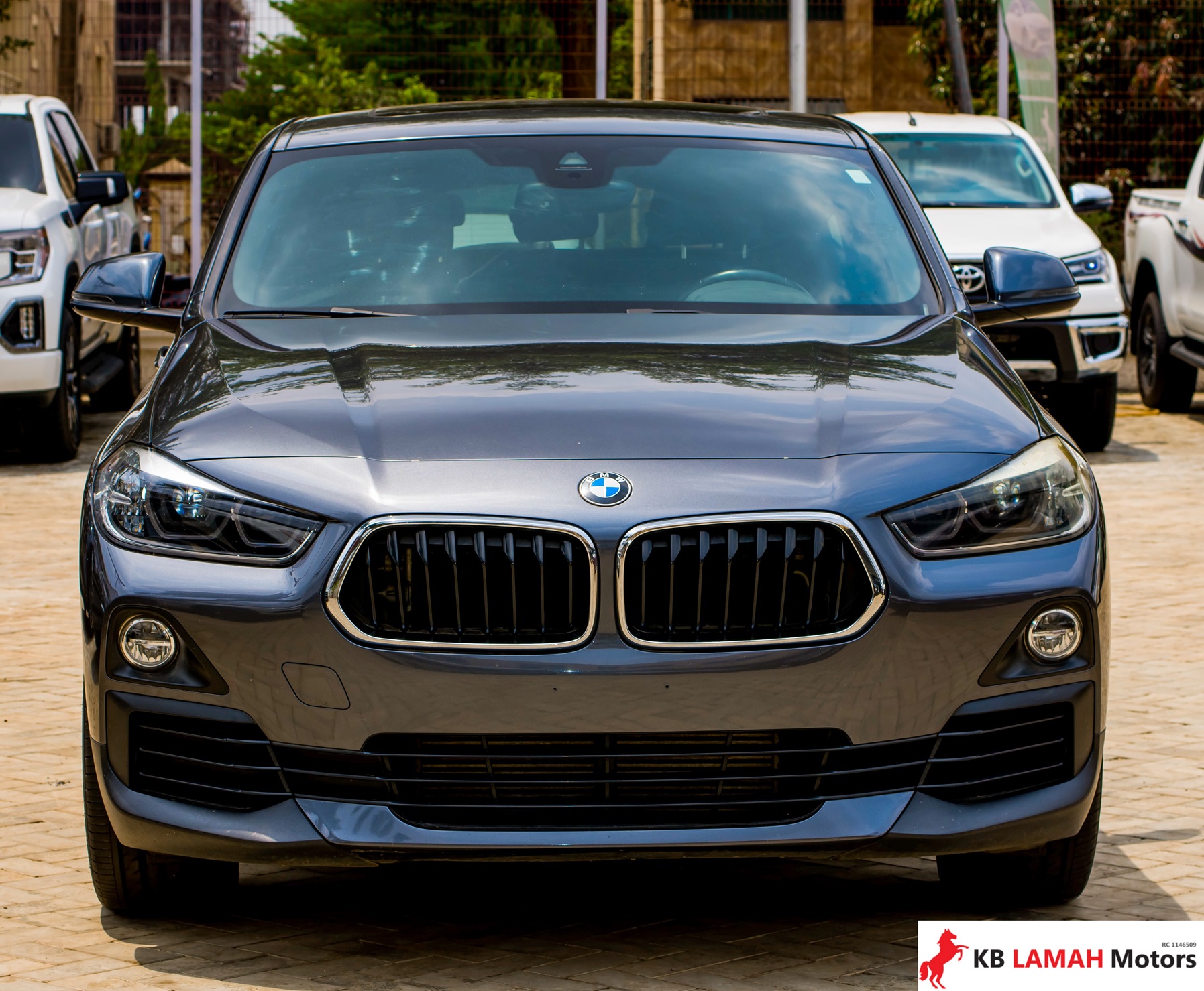 BMW X2 2018 — photo 1 of 5