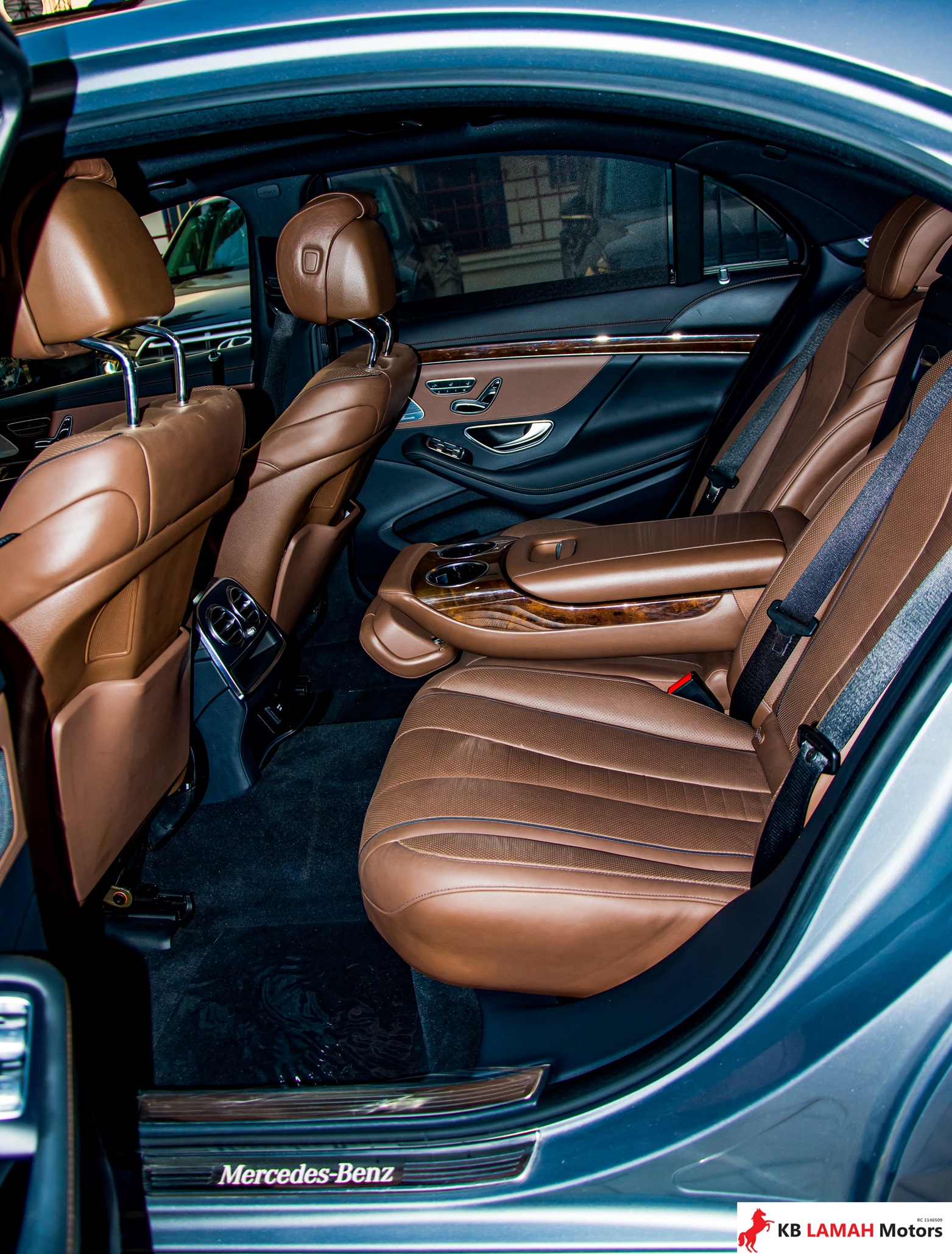 MERCEDES-BENZ S550 4MATIC 2015 — photo 4 of 5