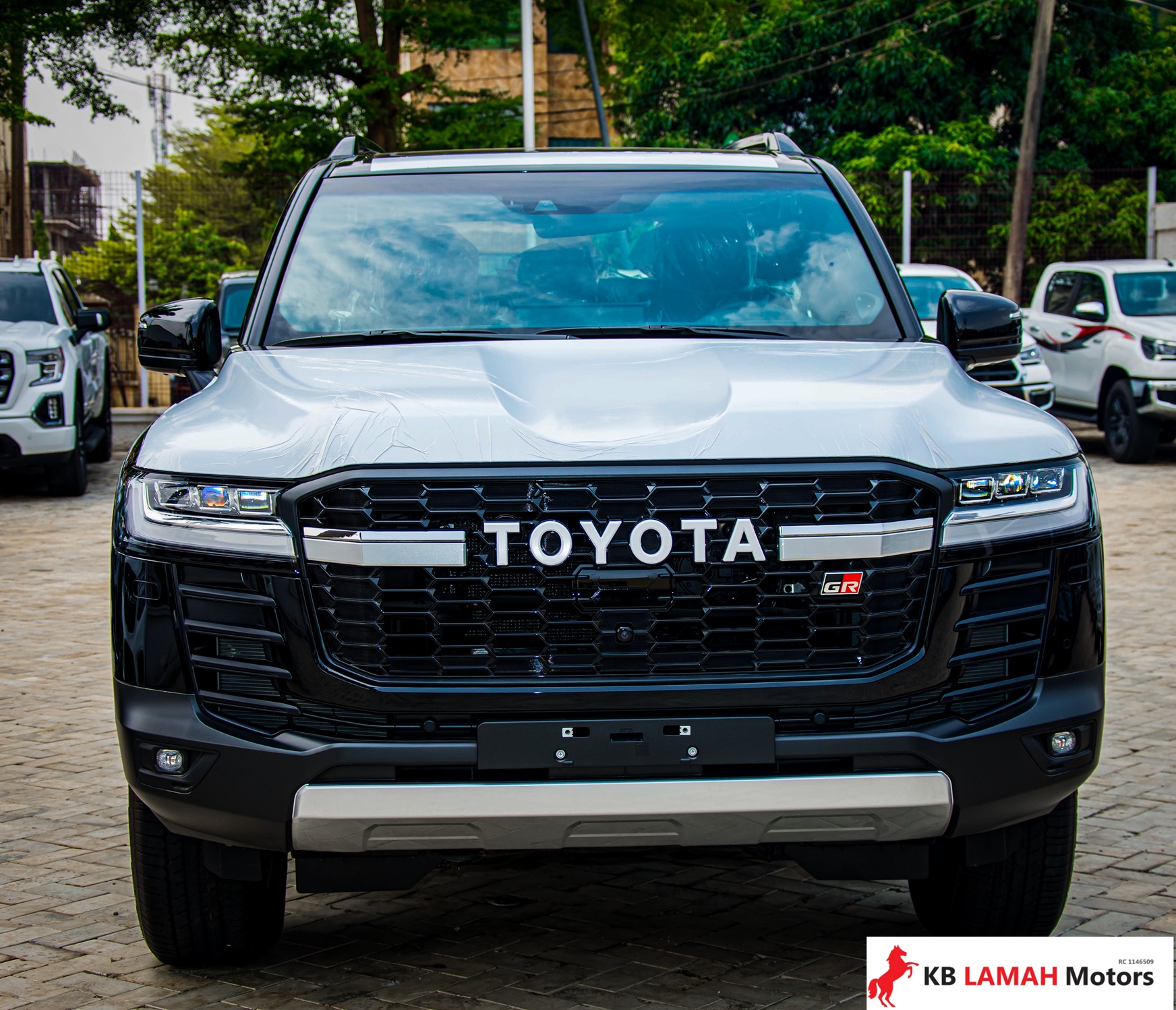 TOYOTA LAND CRUISER GR SPORT 2023 — photo 1 of 5