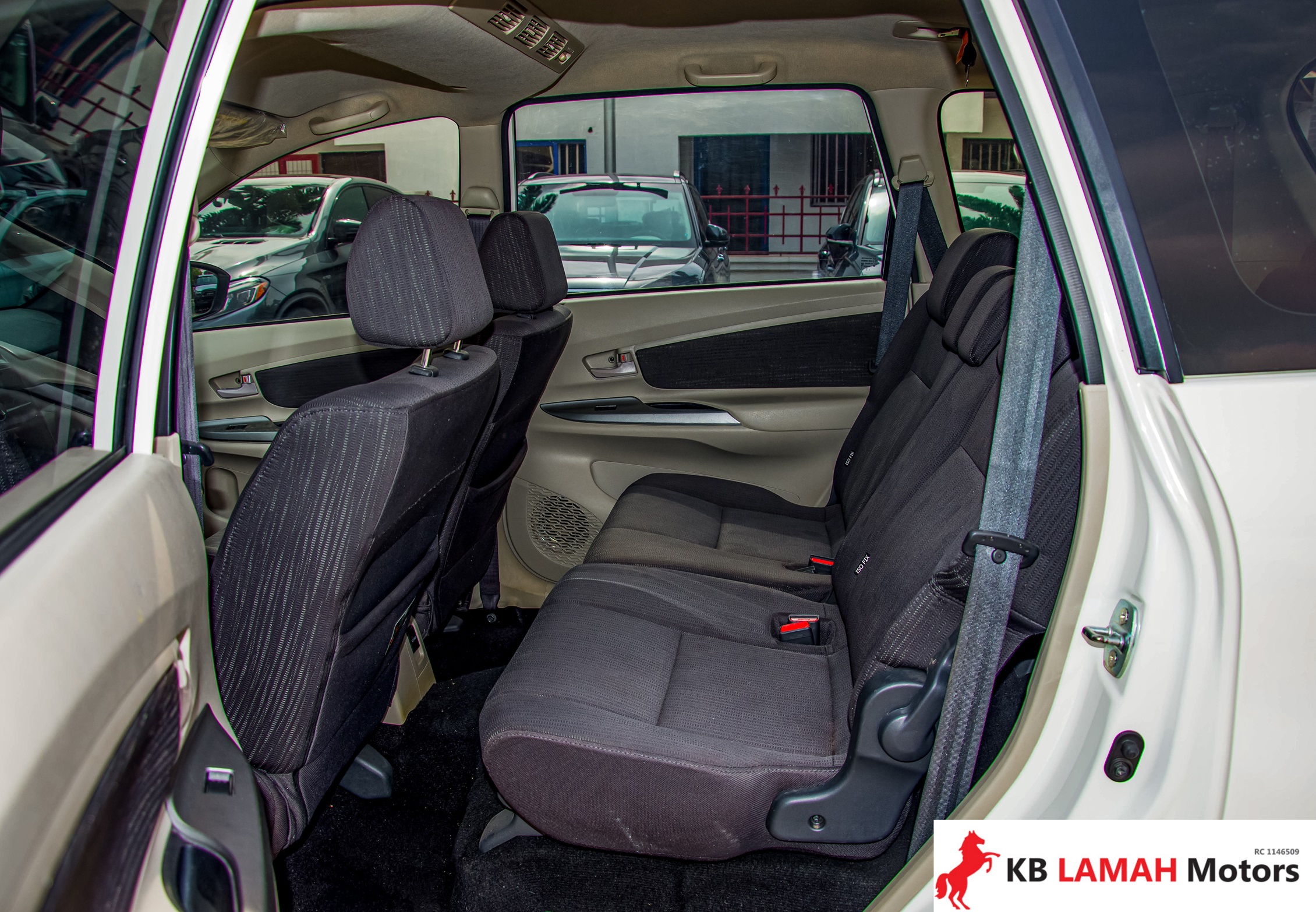 TOYOTA AVANZA 2022 — photo 5 of 5