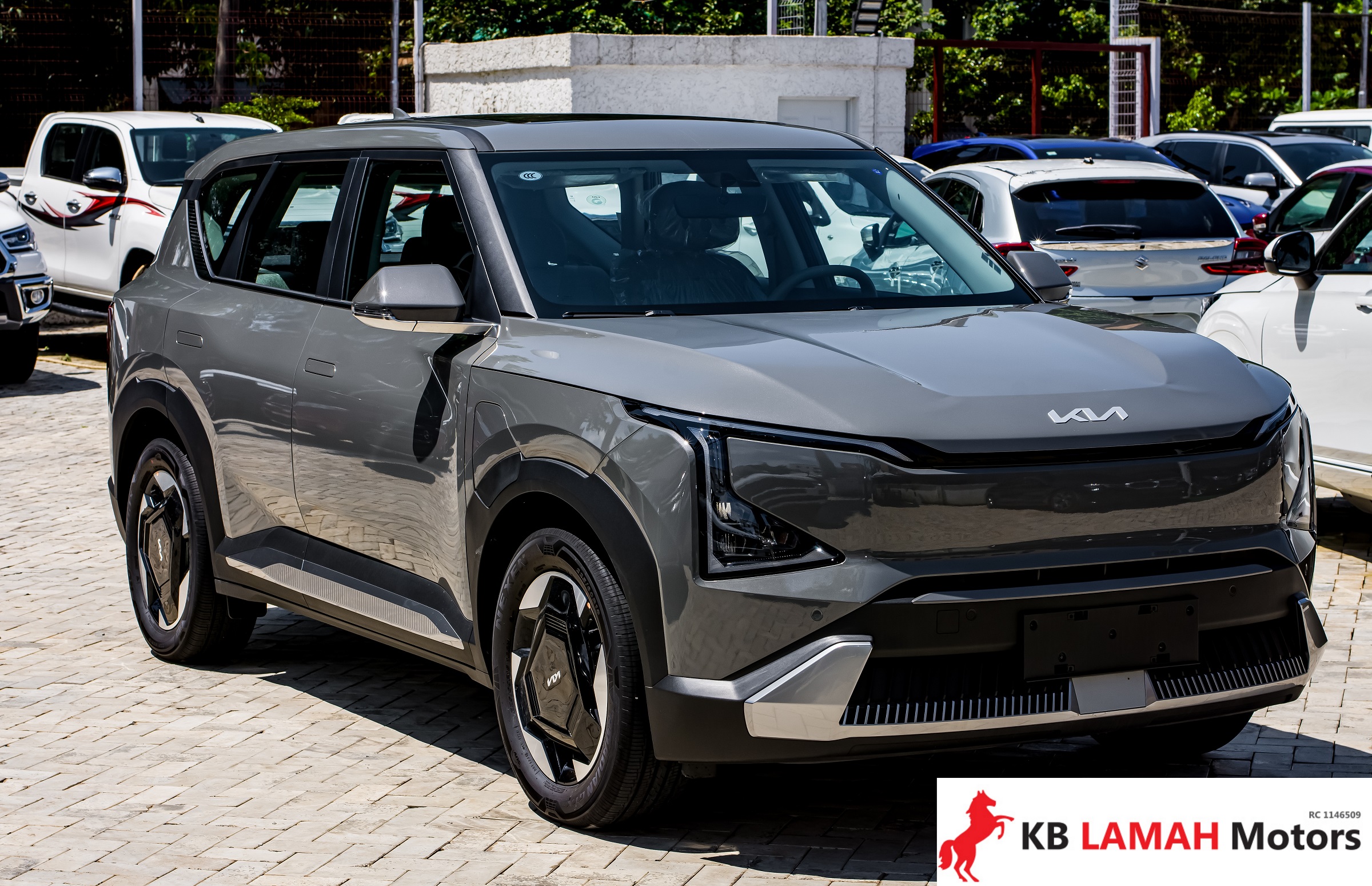 KIA EV5 2024 — photo 3 of 5