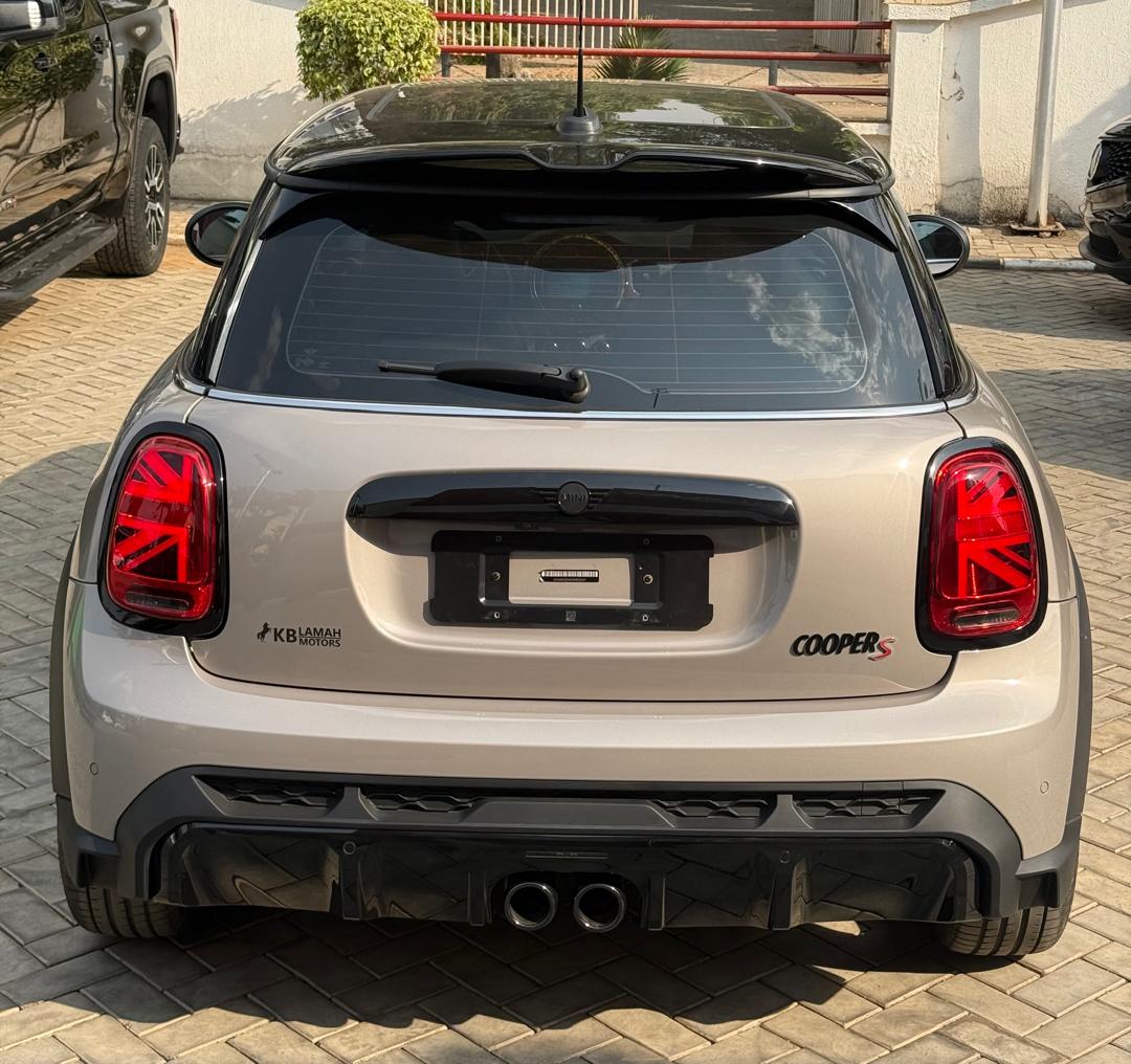 MINI COOPER COOPER S 2022 — photo 8 of 8